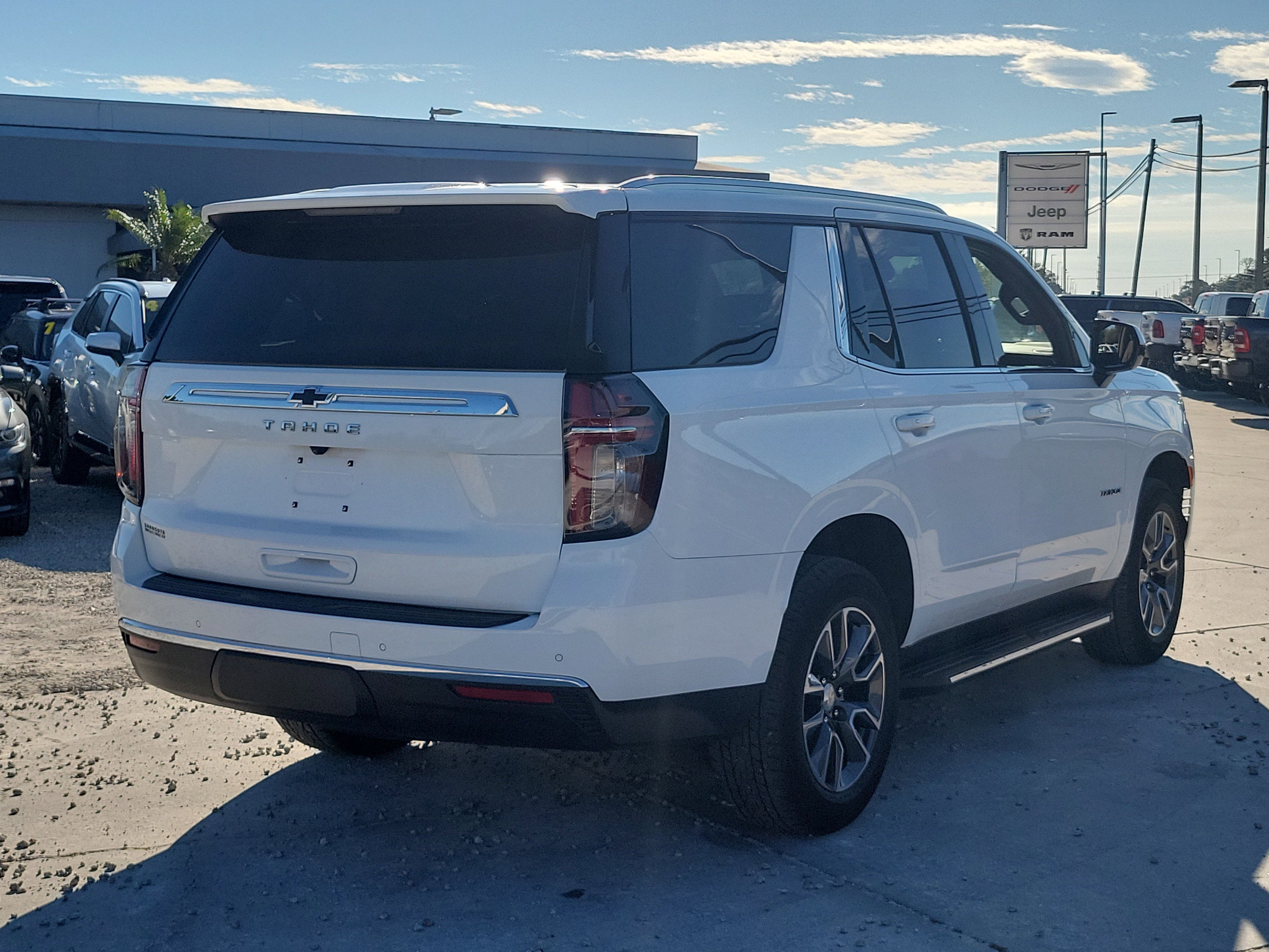 Used 2023 Chevrolet Tahoe LS image 6