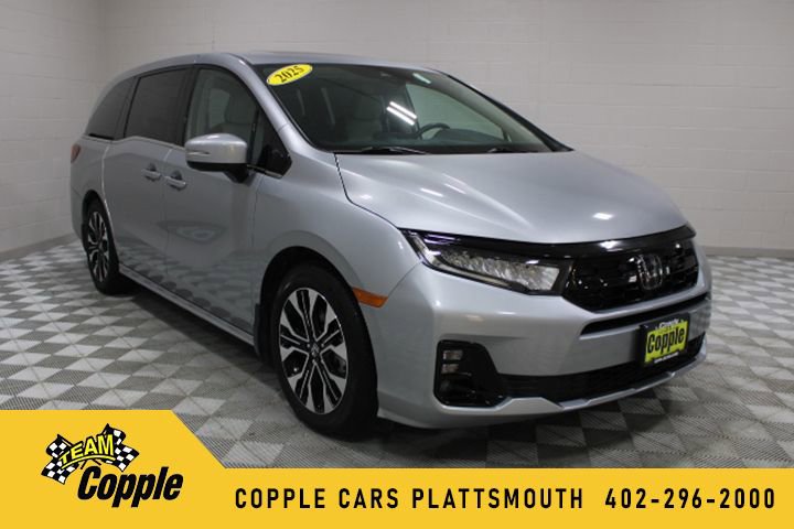 Used 2025 Honda Odyssey Elite image 1