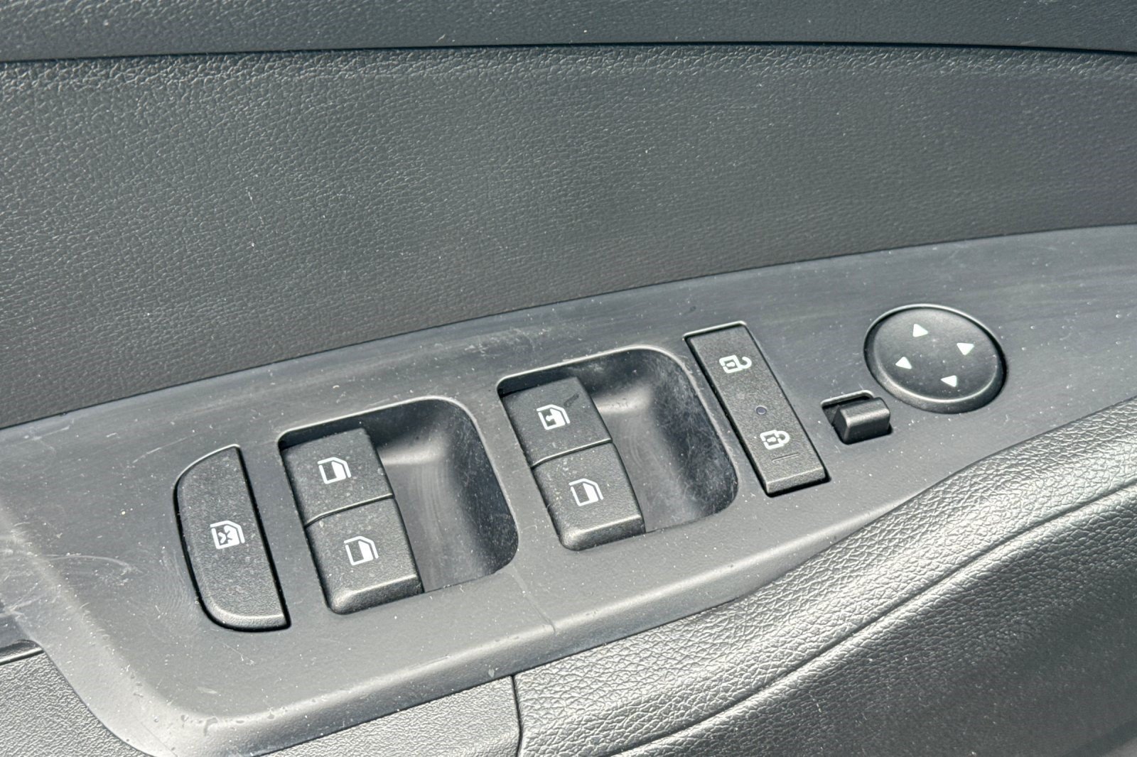 Used 2023 Kia Sportage LX FWD image 14