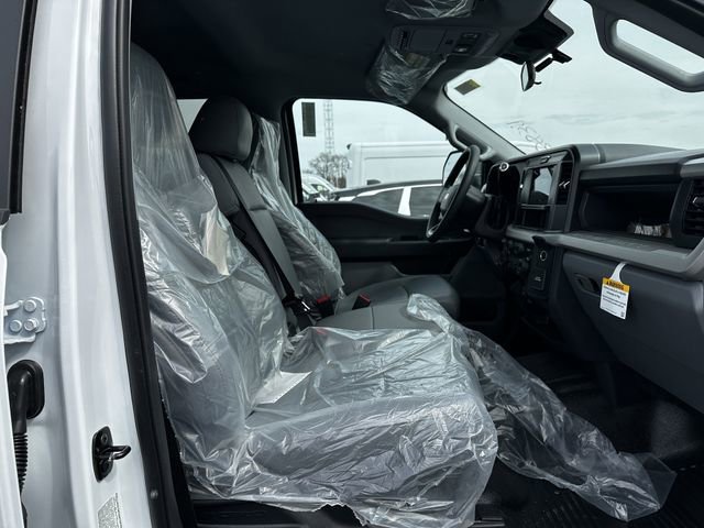 New 2026 Ford F550 4x4 Crew Cab image 36