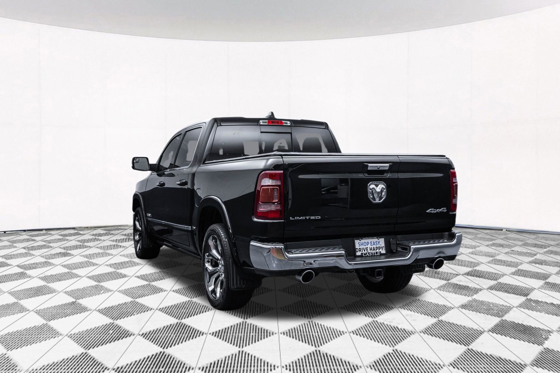 Used 2020 RAM 1500 Limited w/ Cold Weather Group image 9