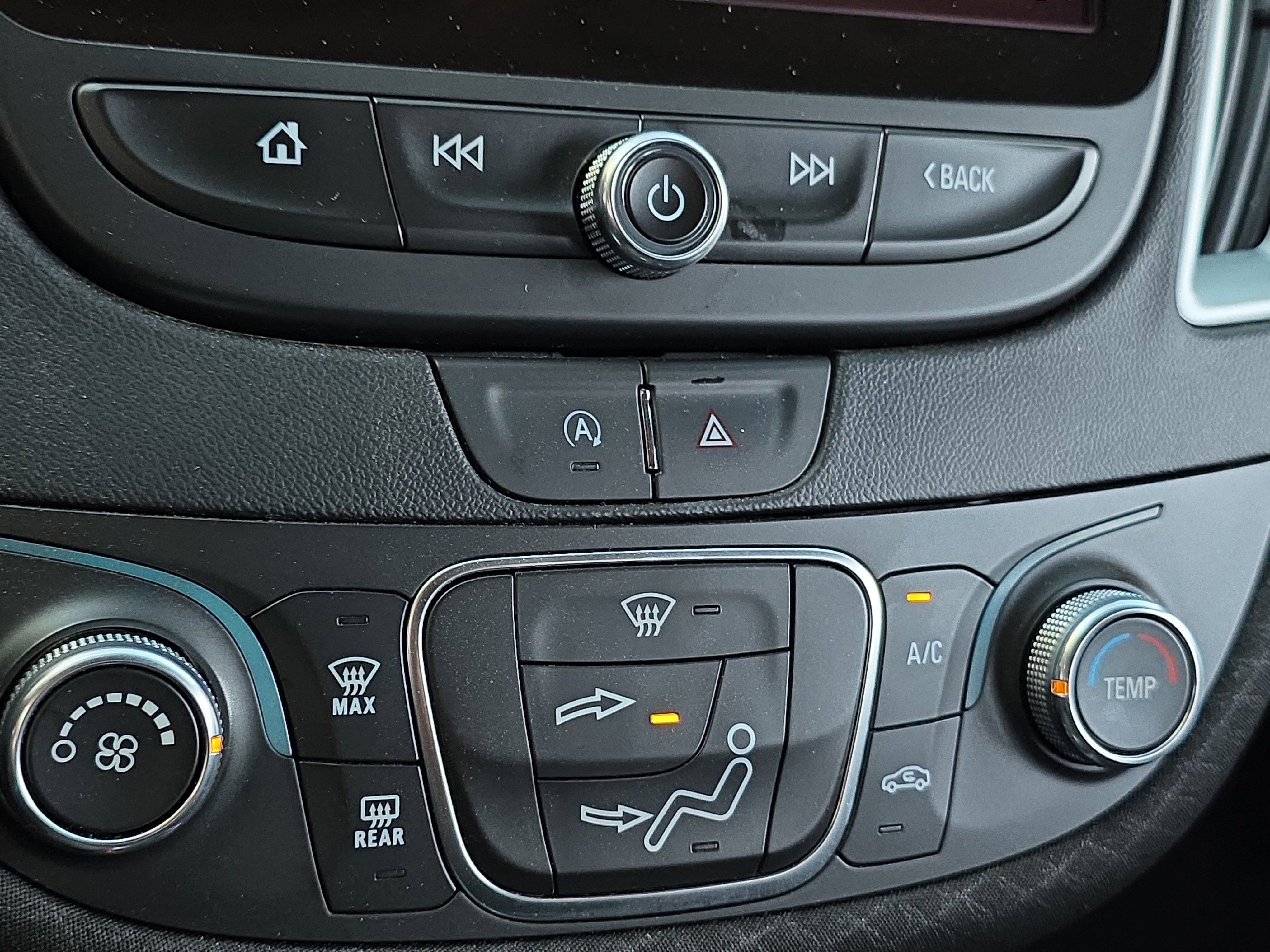 Used 2020 Chevrolet Malibu LS image 19