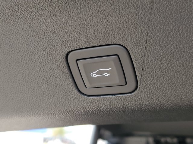 New 2026 GMC Yukon AT4 w/ AT4 Preferred Package AWD/4WD image 9