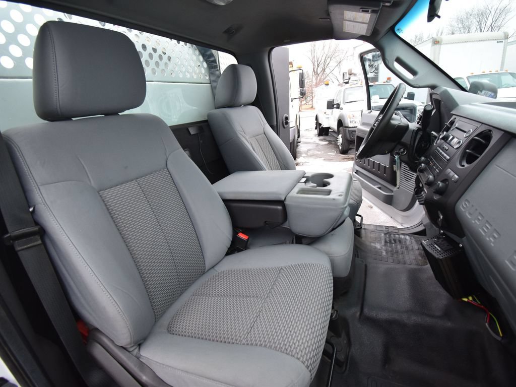 Used 2016 Ford F550 4x4 Regular Cab Super Duty image 51