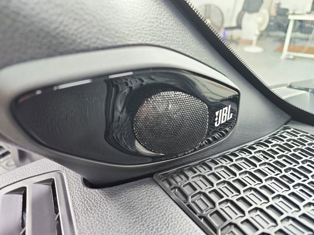 Used 2025 Toyota 4Runner Limited image 33