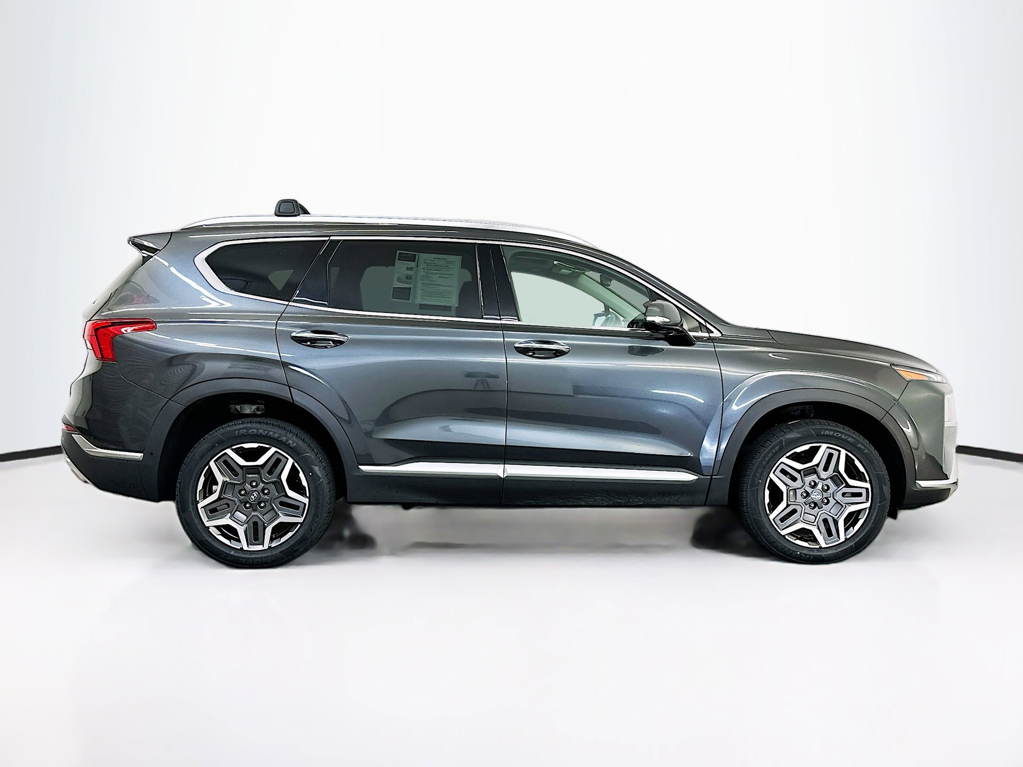 Used 2023 Hyundai Santa Fe Limited image 10