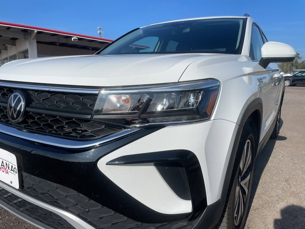 Used 2024 Volkswagen Taos SE image 10