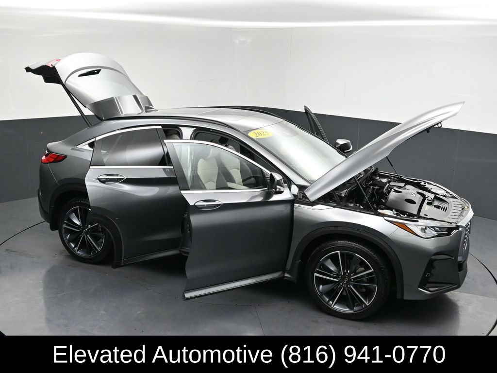 Used 2025 INFINITI QX55 Luxe w/ Cargo Package image 31