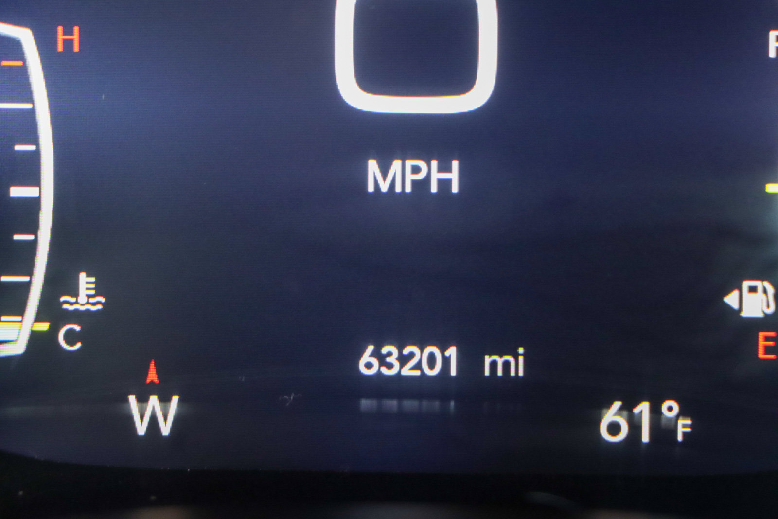 Used 2023 Chrysler Pacifica Touring-L FWD image 16