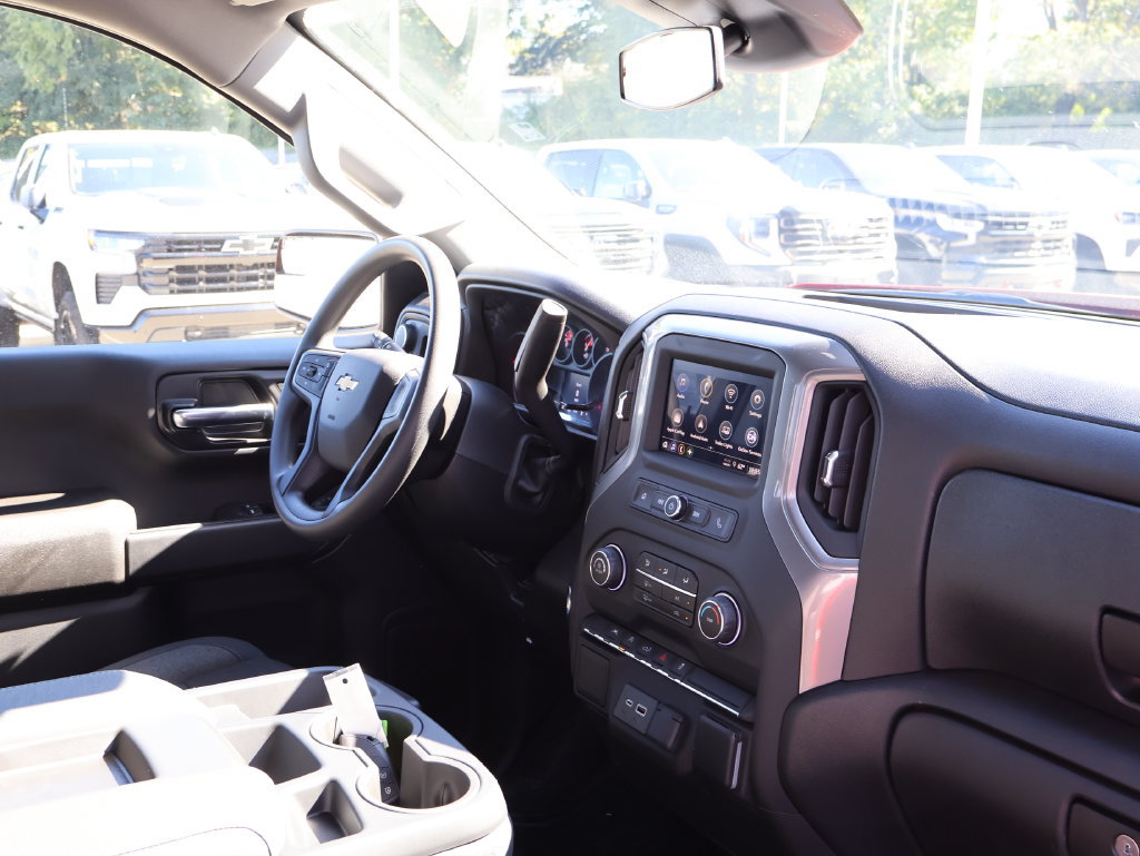 New 2026 Chevrolet Silverado 1500 Custom w/ Turbomax Blackout Package AWD/4WD image 38