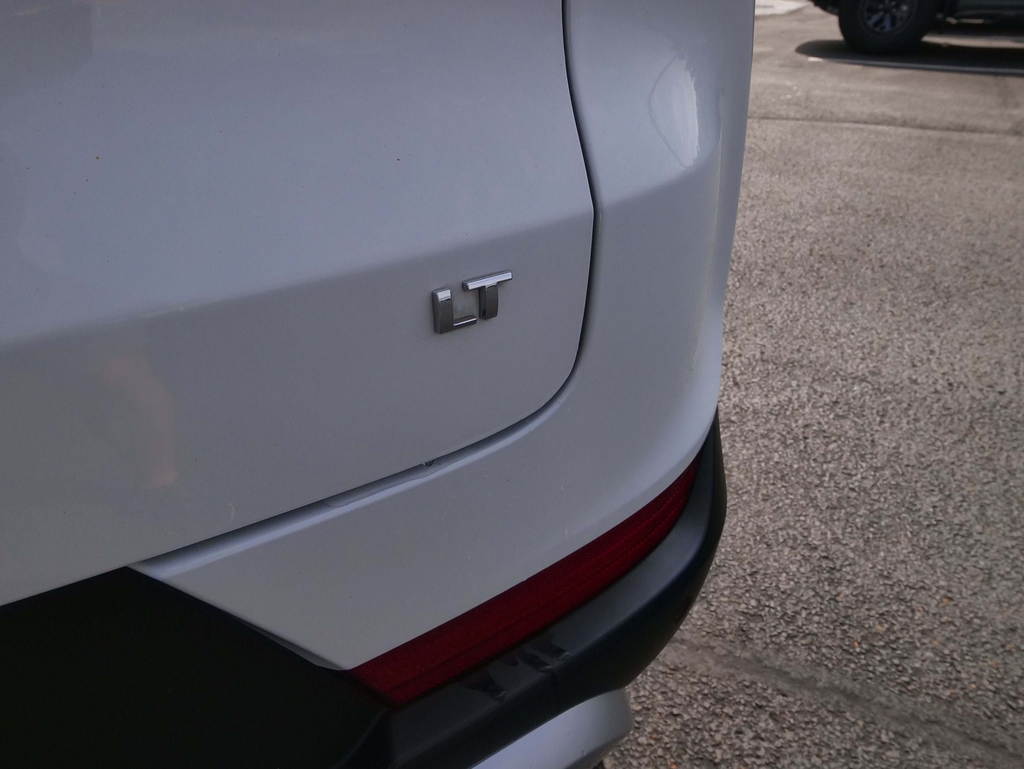 Used 2021 Chevrolet TrailBlazer LT w/ Convenience Package FWD image 9