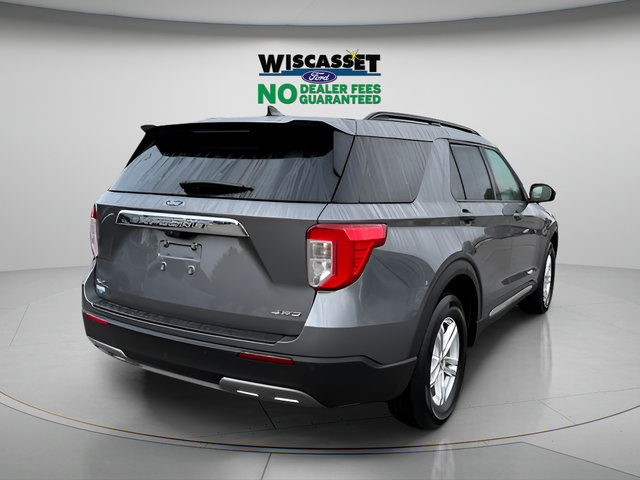 Used 2023 Ford Explorer XLT w/ Equipment Group 202A AWD/4WD image 30