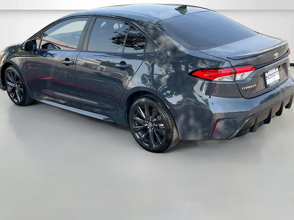 Used 2024 Toyota Corolla SE FWD image 5