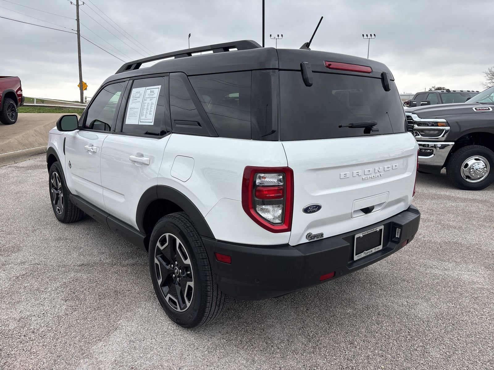 Used 2024 Ford Bronco Sport Outer Banks w/ Tech Package image 4