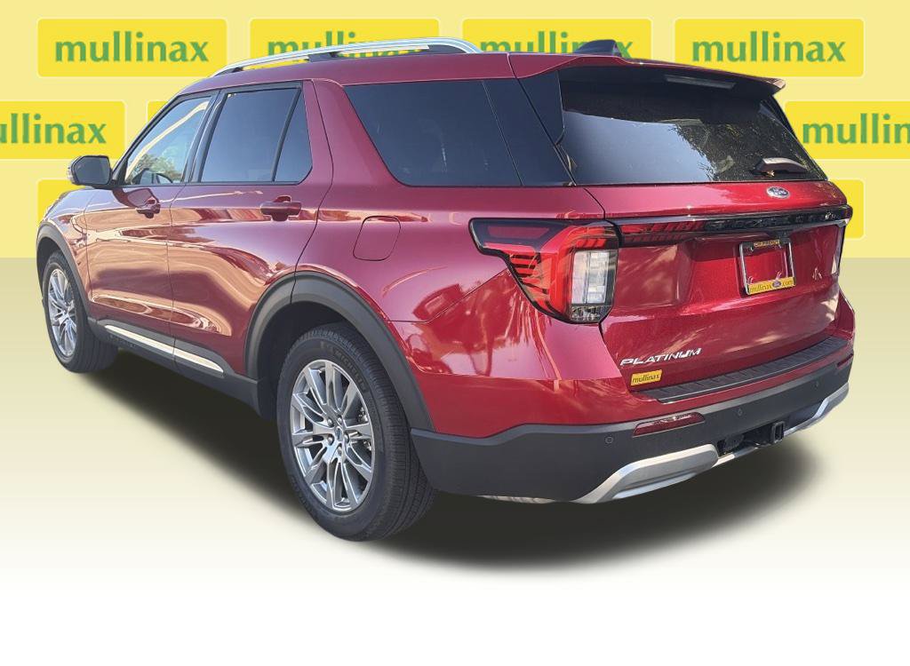 Certified 2026 Ford Explorer Platinum RWD image 9
