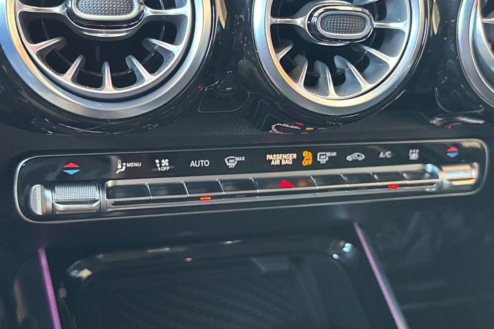 Certified 2024 Mercedes-Benz EQB 300 4MATIC image 27