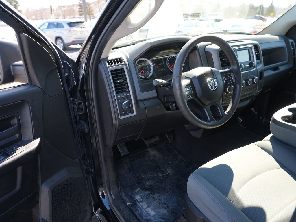 Used 2019 RAM 1500 ST w/ SXT Plus Group image 13