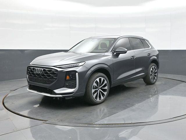 New 2026 Audi Q3 quattro 2.0T AWD/4WD image 3