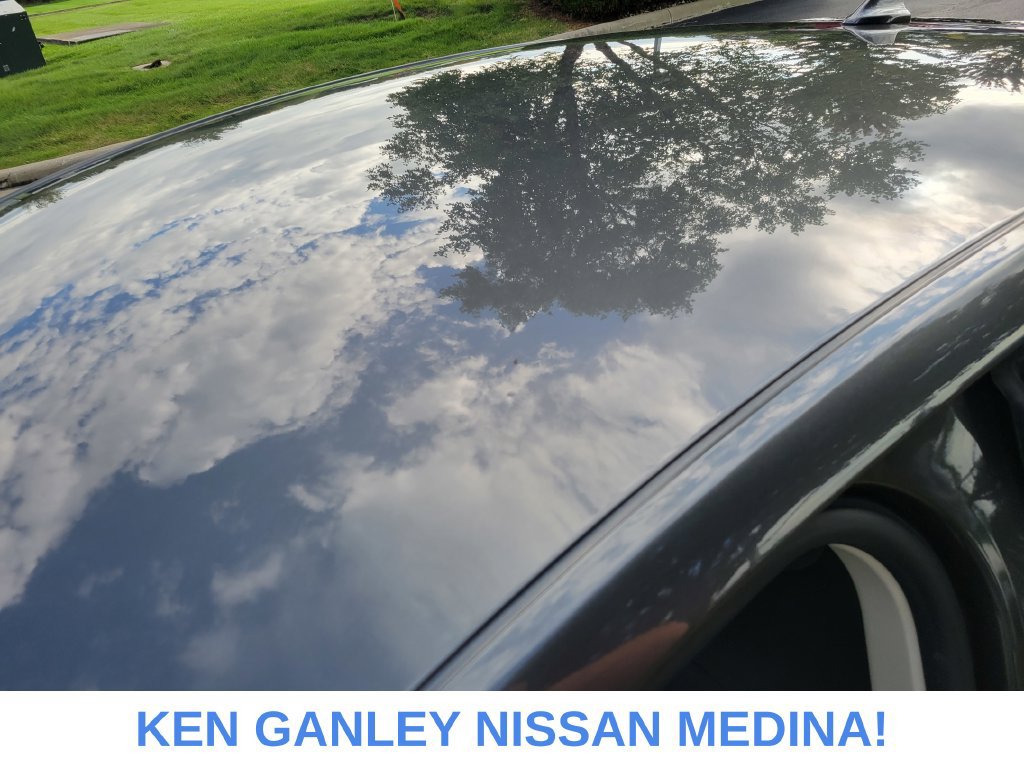 Used 2020 Ford Fusion SE FWD image 17