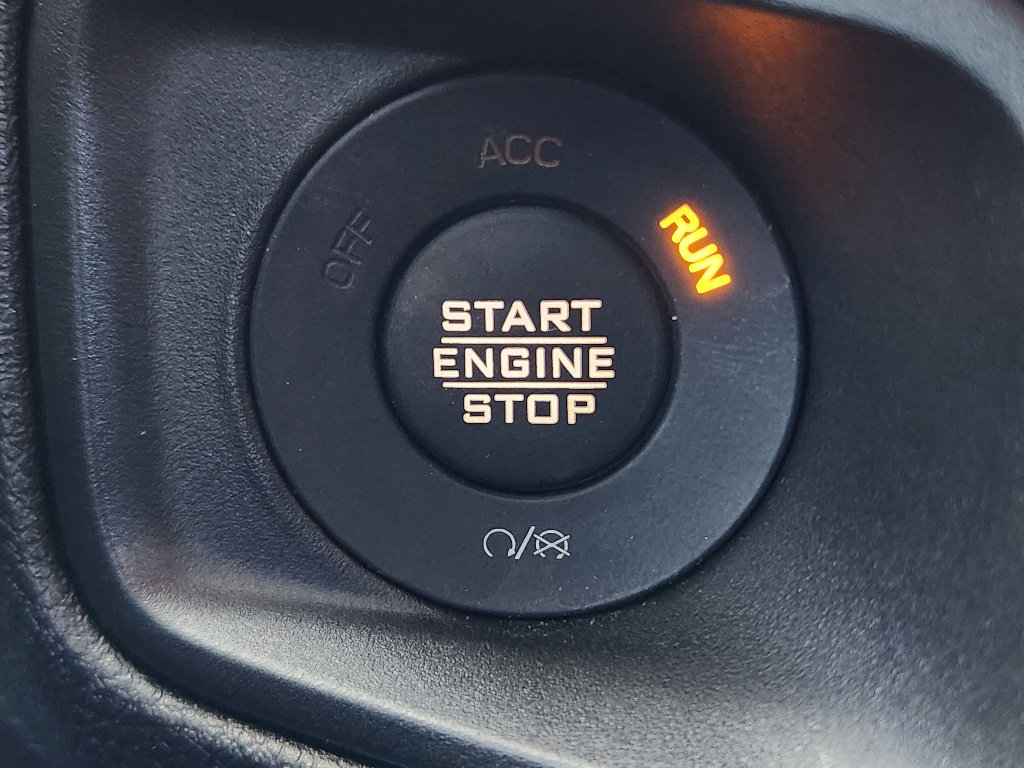 Used 2025 Jeep Wrangler Unlimited Sport image 21