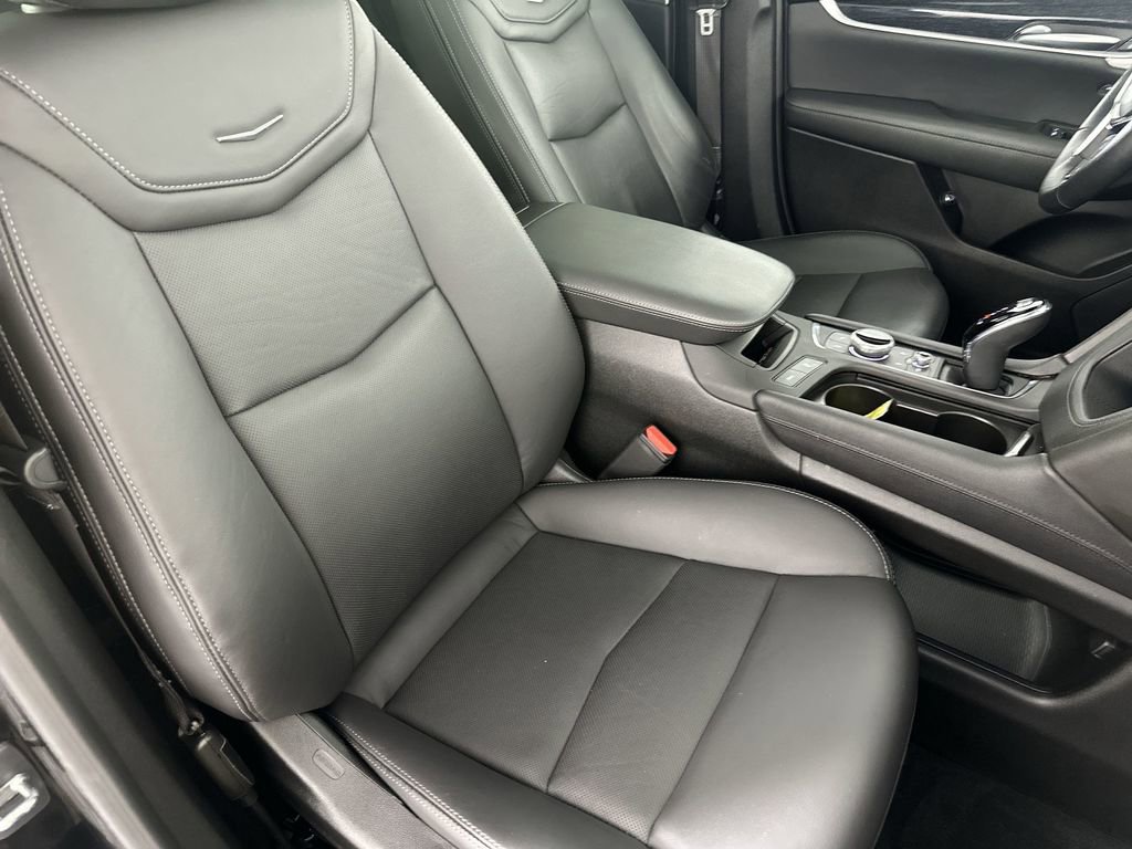 Certified 2023 Cadillac XT5 Premium Luxury image 30