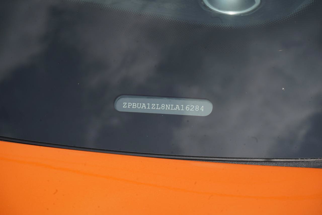 Used 2022 Lamborghini Urus AWD/4WD image 85