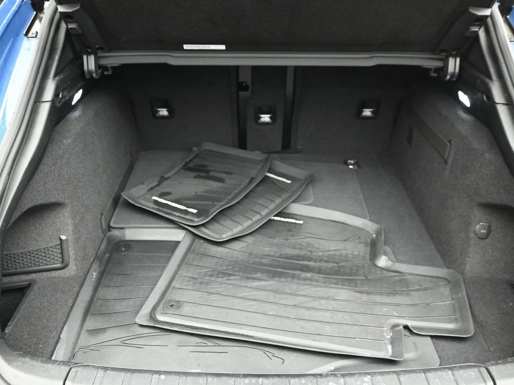 Used 2024 Porsche Taycan 4 Cross Turismo w/ Premium Package image 24