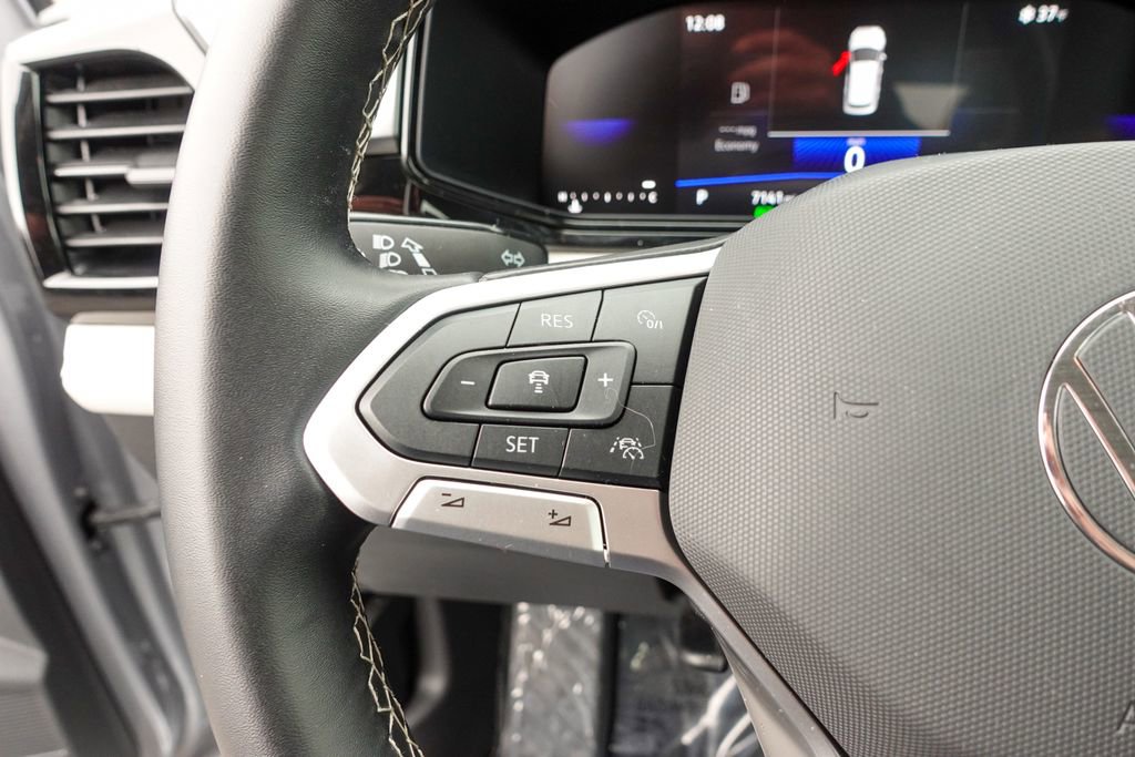 Certified 2025 Volkswagen Taos S image 13