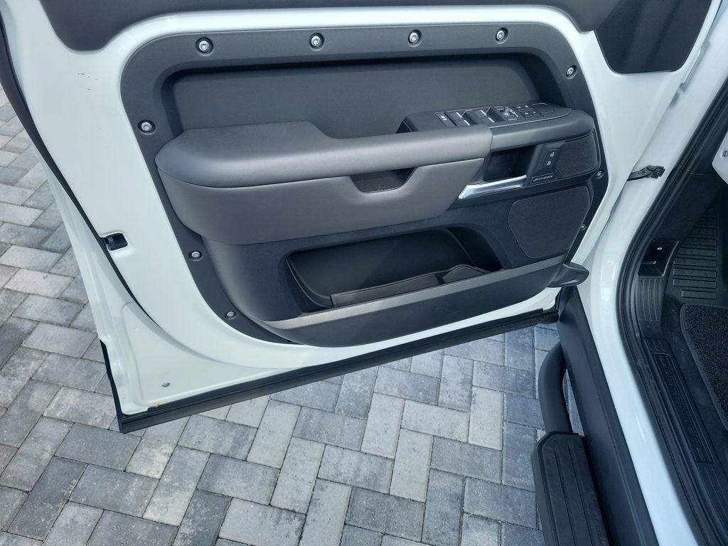 New 2026 Land Rover Defender 130 S AWD/4WD image 23