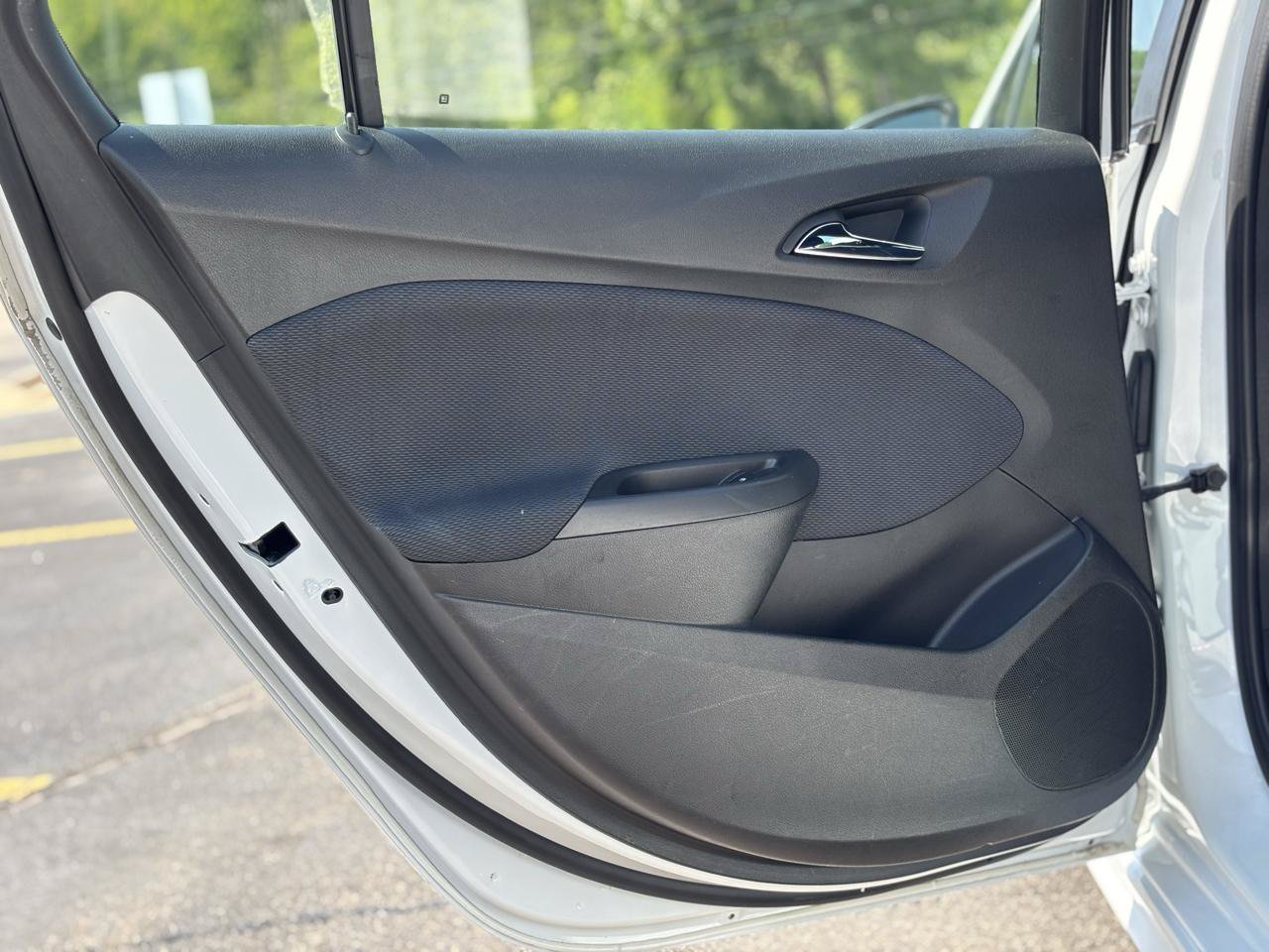 Used 2017 Chevrolet Cruze LT w/ Redline Edition FWD image 31