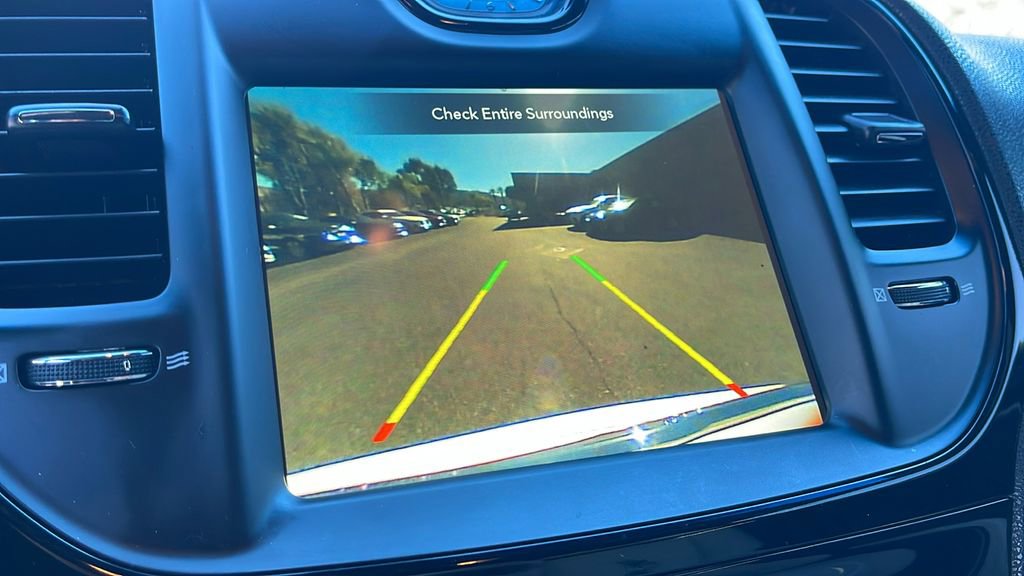 Used 2018 Chrysler 300 S w/ 300S Premium Group 2 image 19