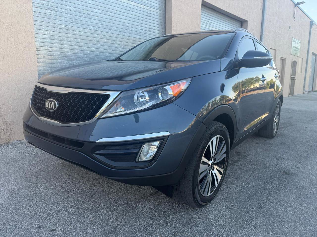 Used 2014 Kia Sportage EX image 8