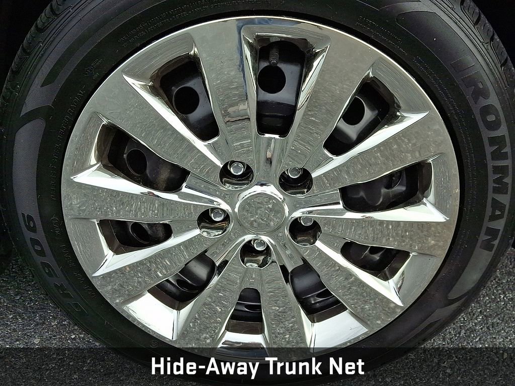 Used 2017 Nissan Sentra S FWD image 10