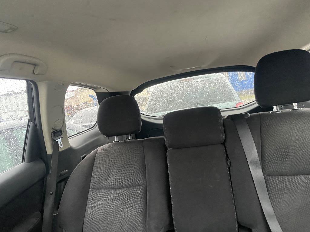 Used 2015 Nissan Pathfinder SV w/ Cargo Package image 16