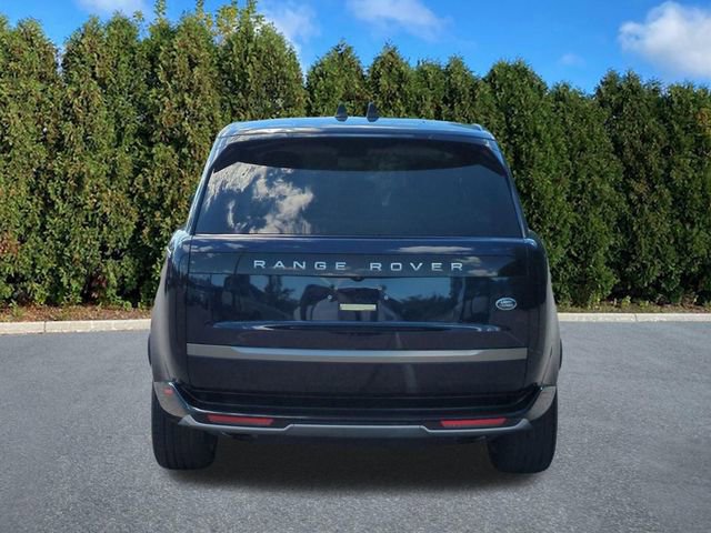 Used 2023 Land Rover Range Rover Long Wheelbase SE AWD/4WD image 5