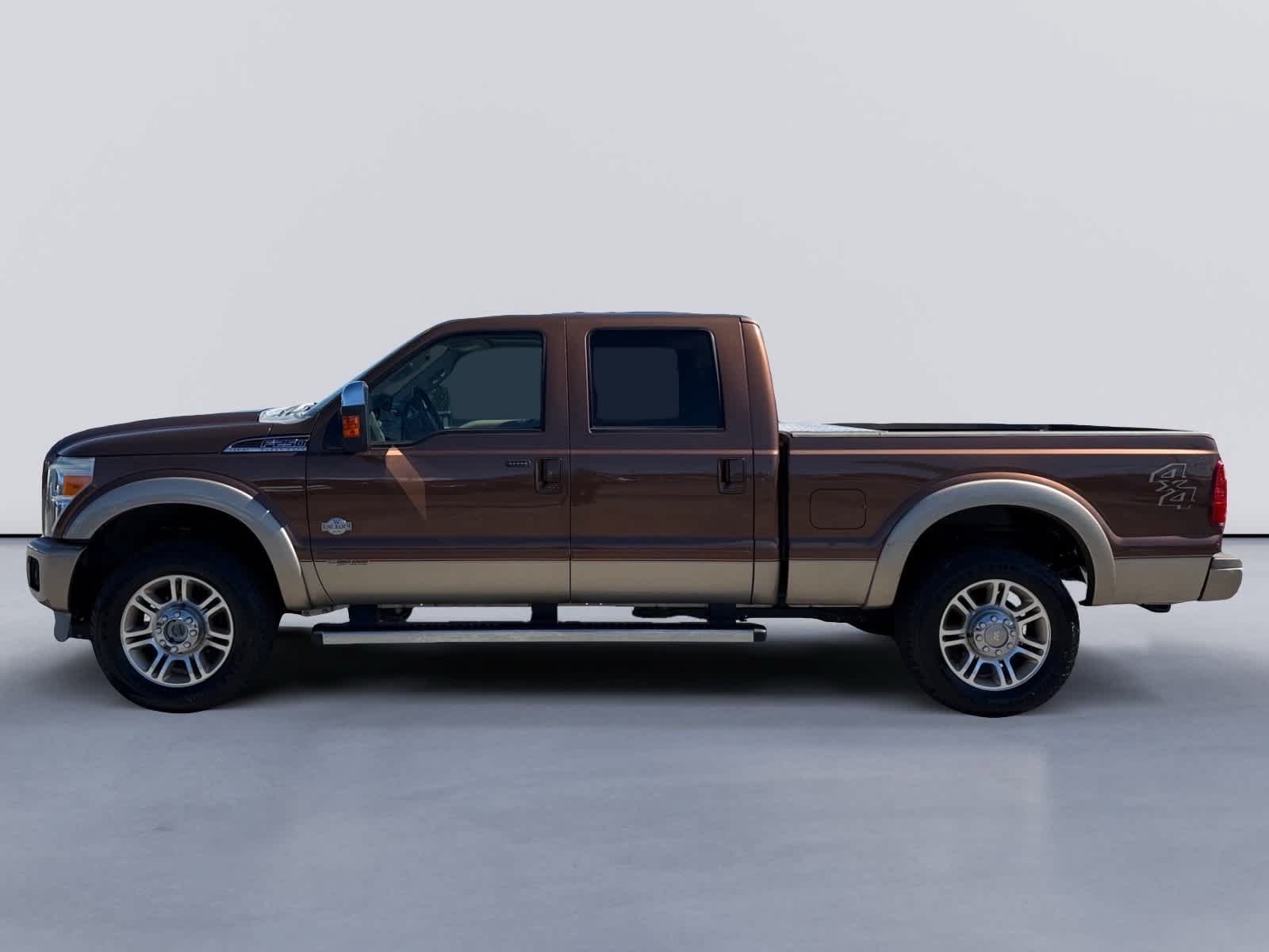 Used 2011 Ford F250 King Ranch w/ King Ranch w/Chrome Pkg AWD/4WD image 2