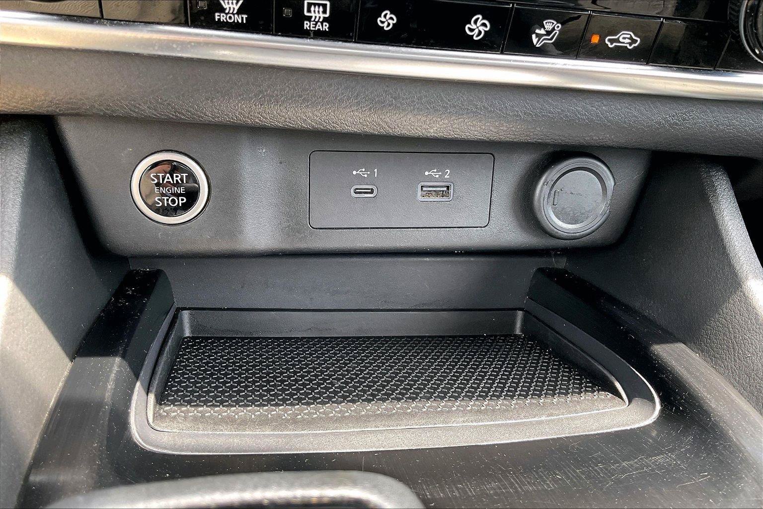 Certified 2021 Nissan Rogue SV FWD image 31