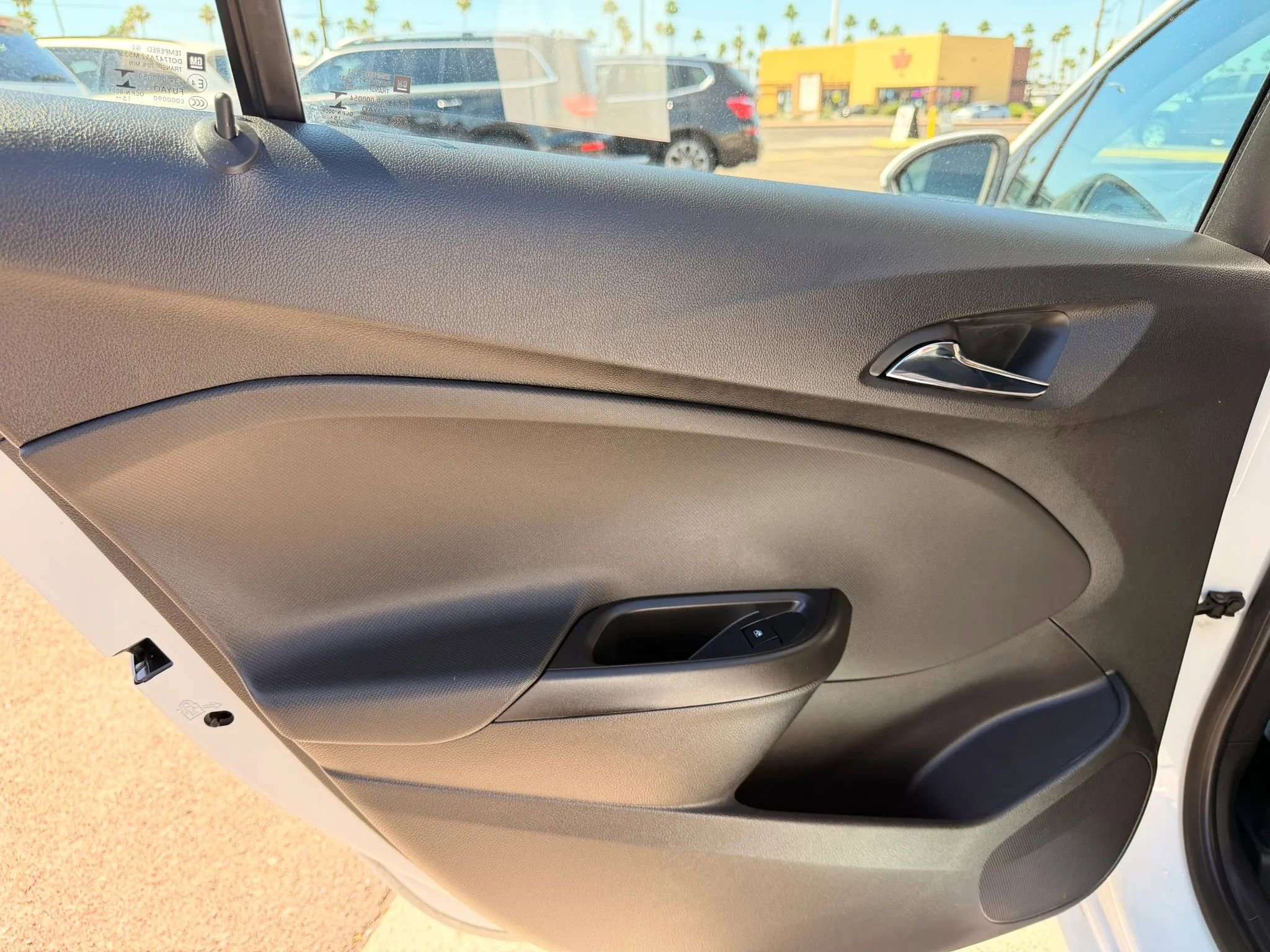 Used 2016 Chevrolet Cruze LS image 29