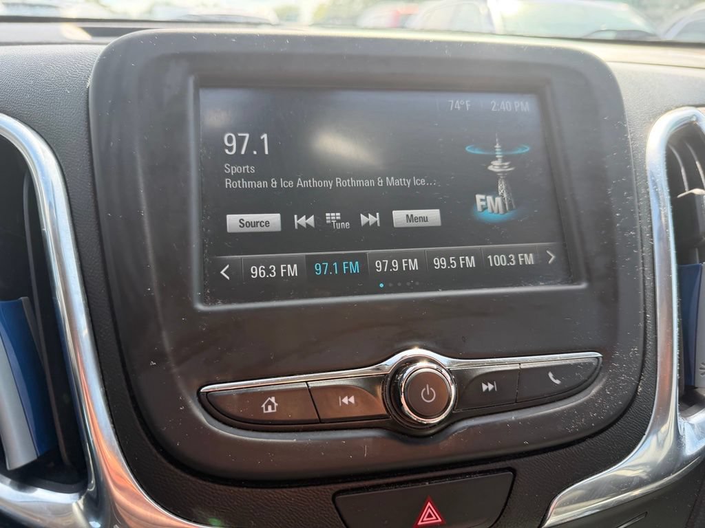 Used 2018 Chevrolet Equinox LT FWD image 8