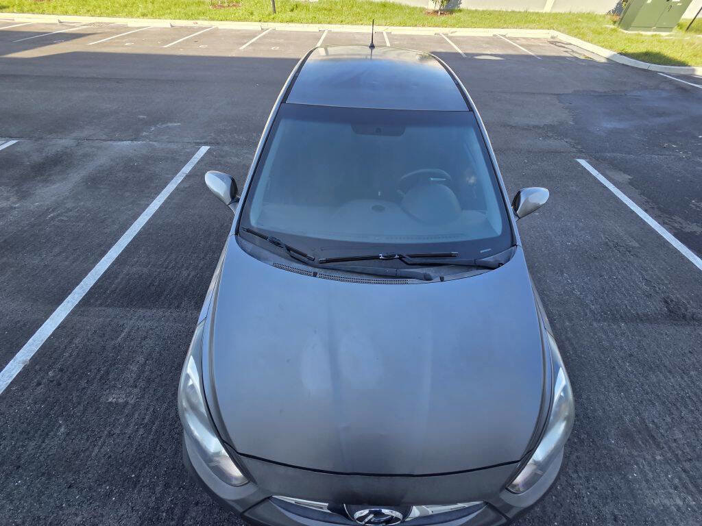 Used 2014 Hyundai Accent GS image 4