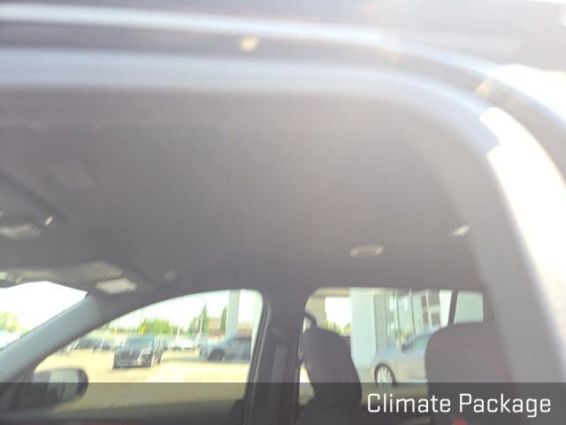 Used 2024 Chevrolet Traverse Z71 w/ Enhanced Driving Package AWD/4WD image 13