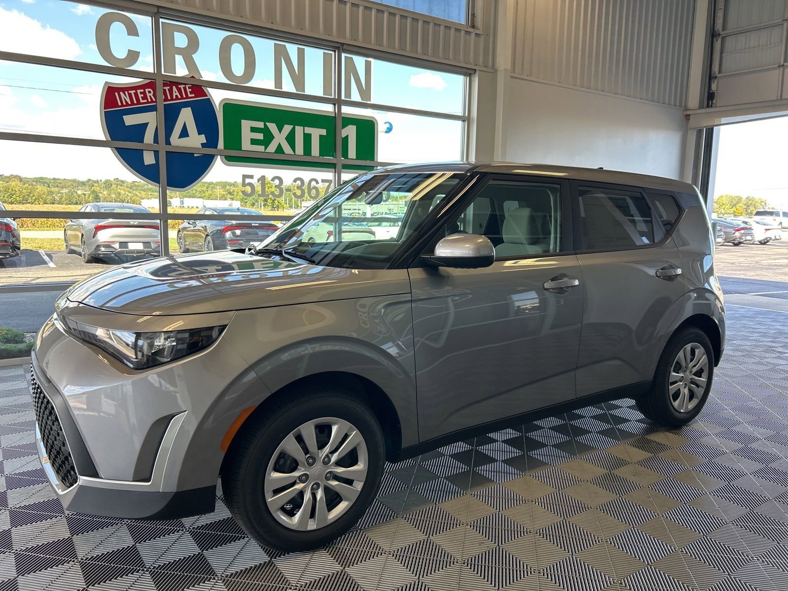 New 2025 Kia Soul LX image 3