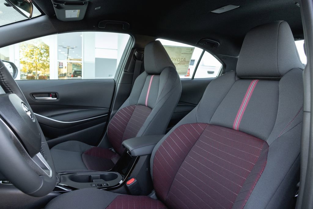 New 2026 Toyota Corolla SE image 7