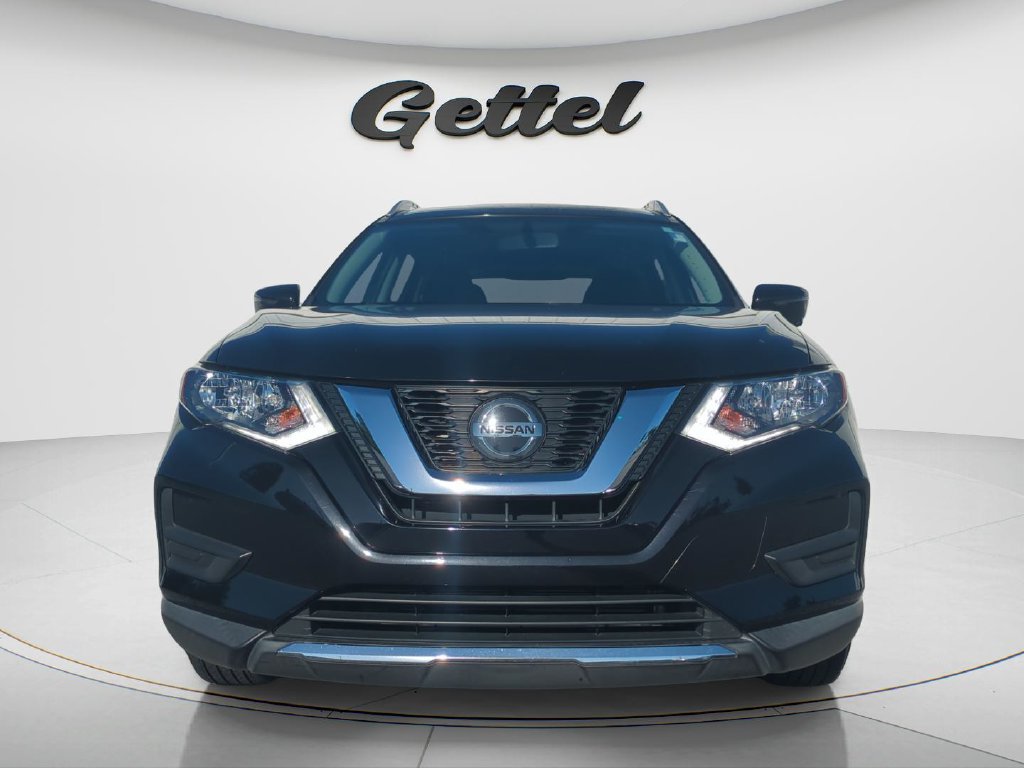 Certified 2018 Nissan Rogue SV w/ Premium Package FWD image 2