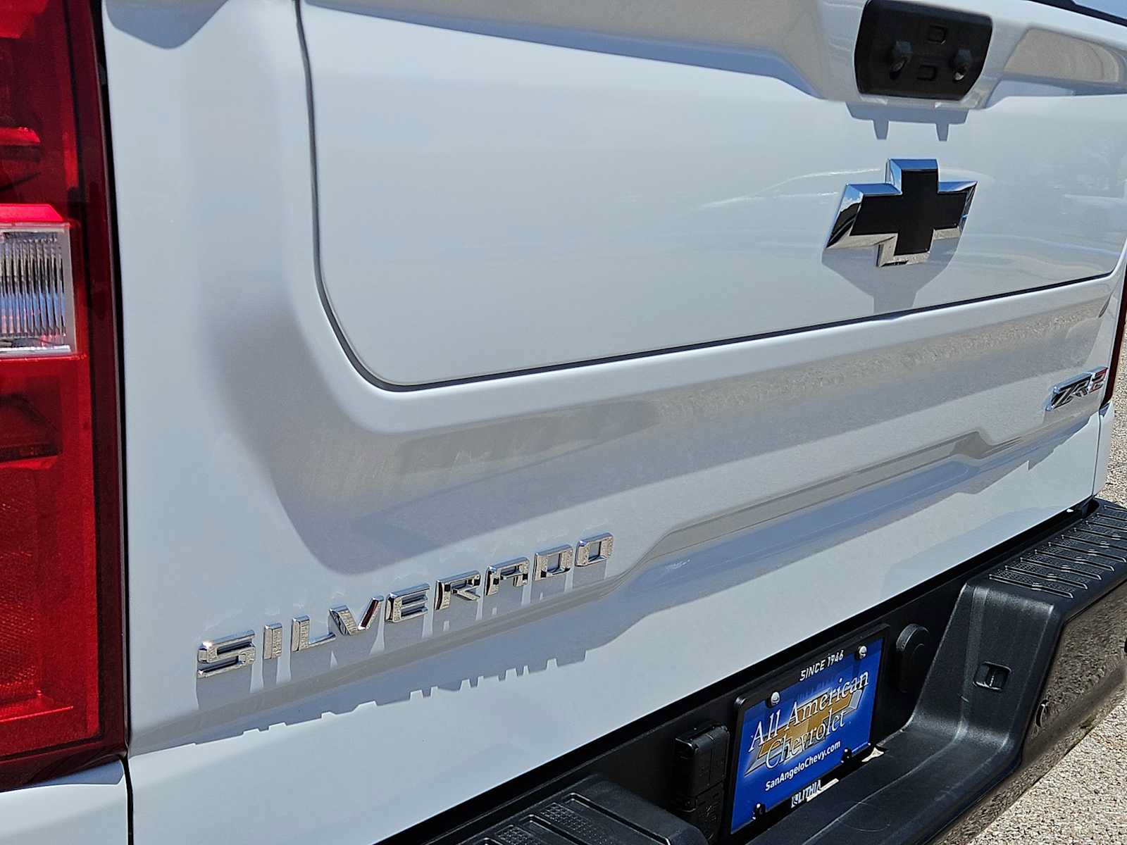 Used 2026 Chevrolet Silverado 1500 ZR2 AWD/4WD image 11