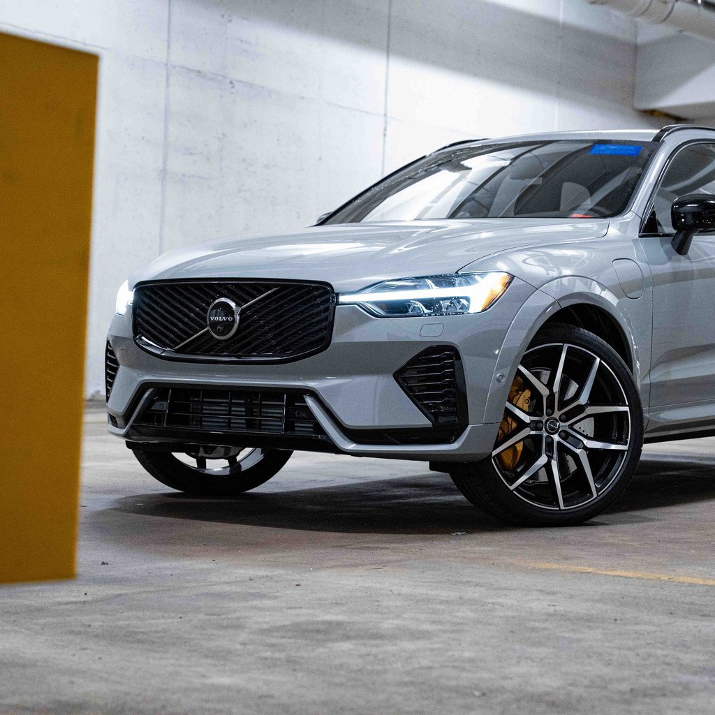 New 2026 Volvo XC60 T8 Polestar w/ Protection Package Premier image 2