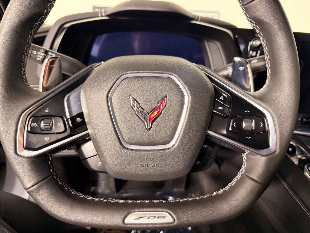 Used 2024 Chevrolet Corvette Z06 RWD image 33