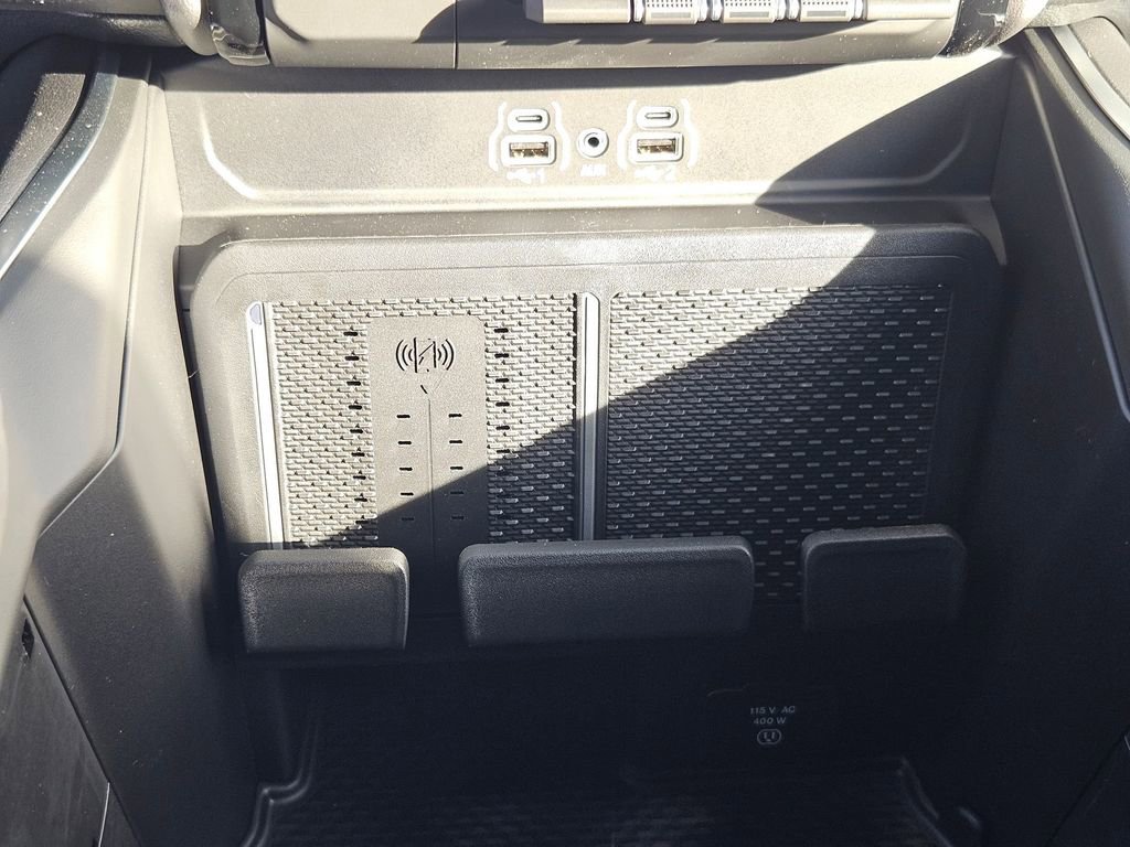 New 2026 RAM 1500 4x4 Crew Cab image 31