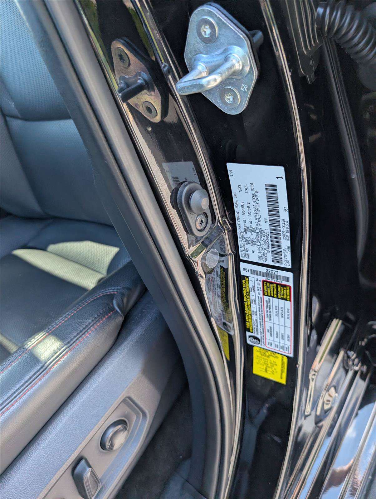 Used 2025 Toyota Sequoia TRD Pro AWD/4WD image 18