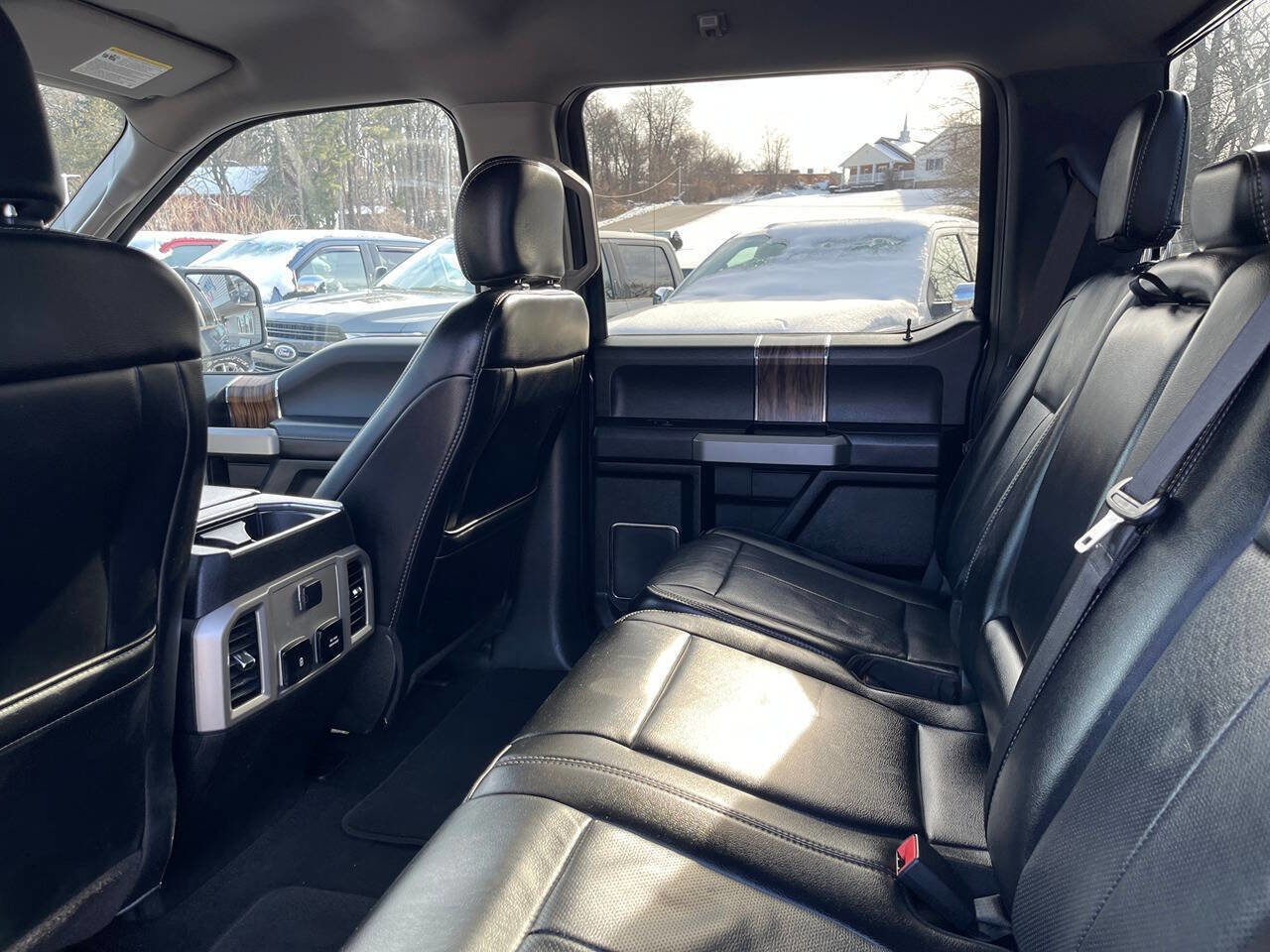 Used 2019 Ford F150 Lariat image 26
